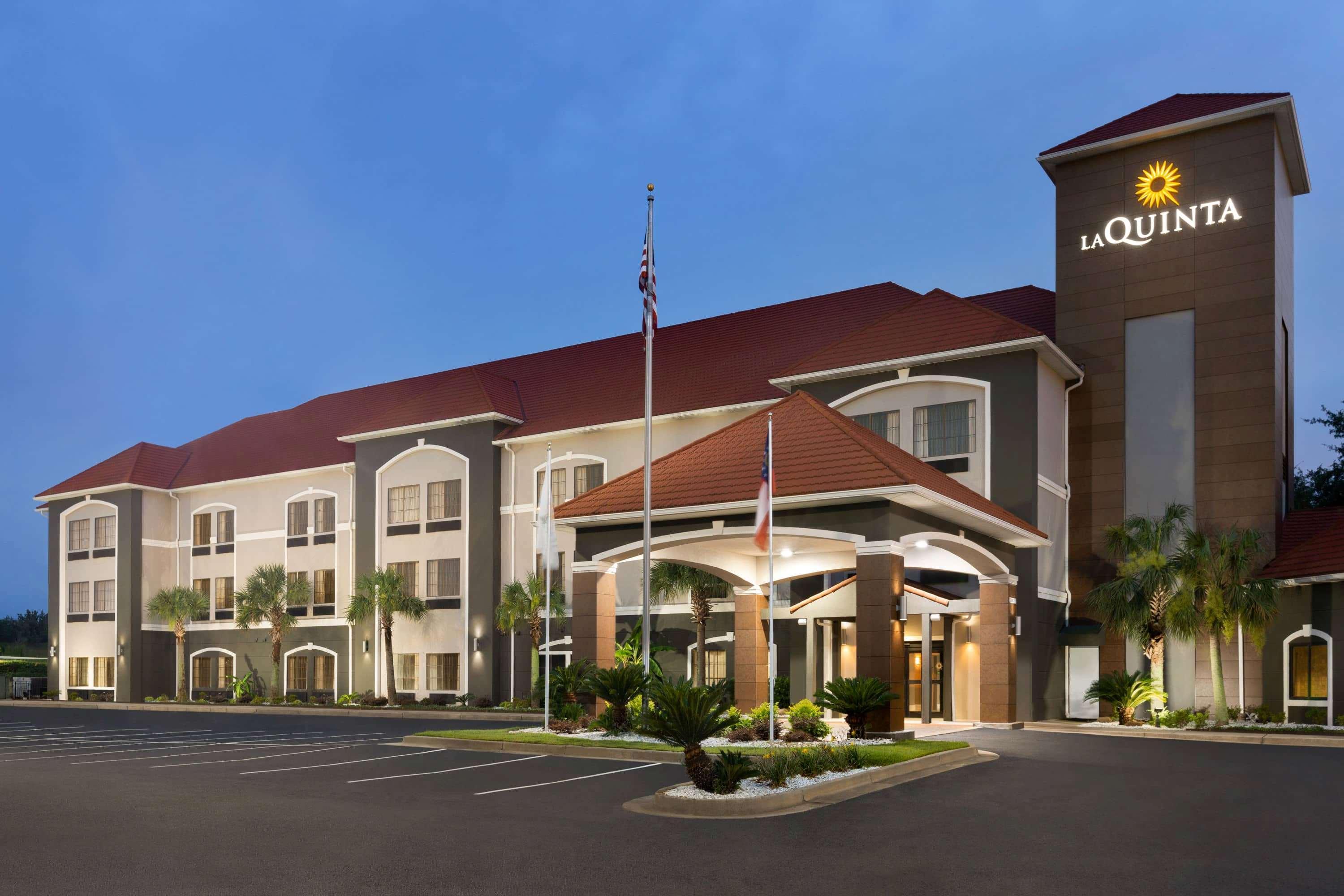 La Quinta By Wyndham Dublin Hotel Bagian luar foto